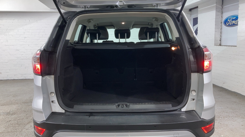 Ford Kuga 2.0 TDCi Titanium 5dr 2WD Diesel Estate